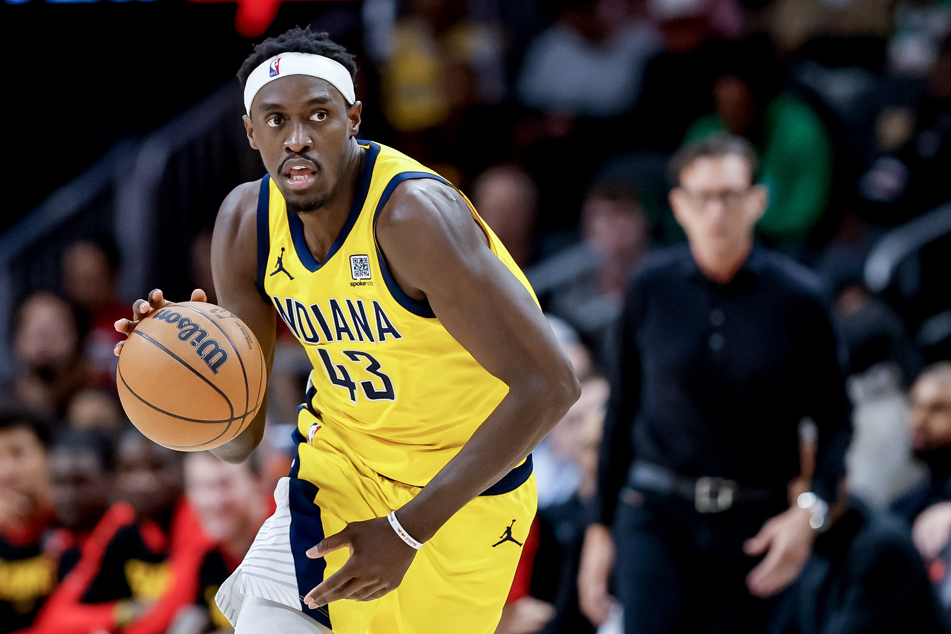 西亚卡姆连续十场比赛得分超过逆转，日本队挑战极限！