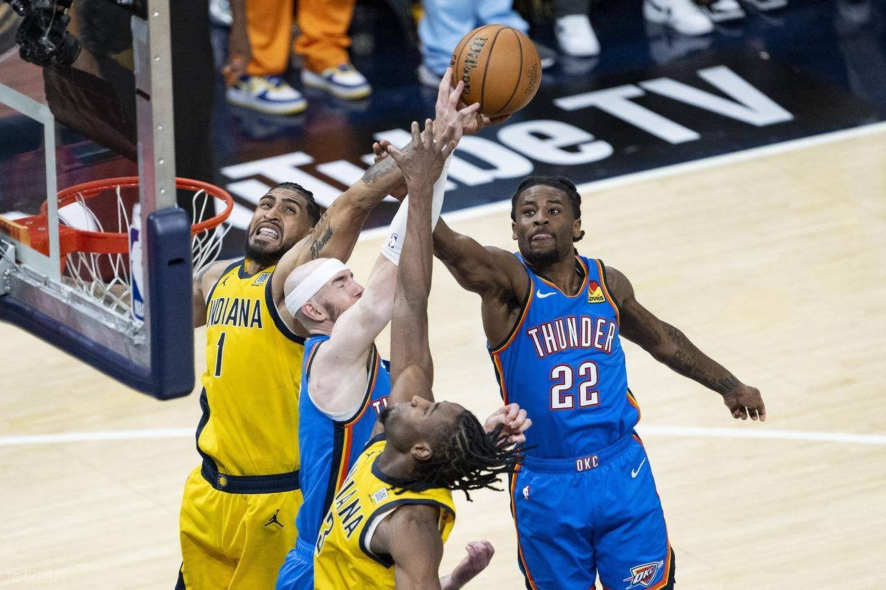 西亚卡姆在澳大利亚队比赛中最后时刻胜出，持续失利引发热议！